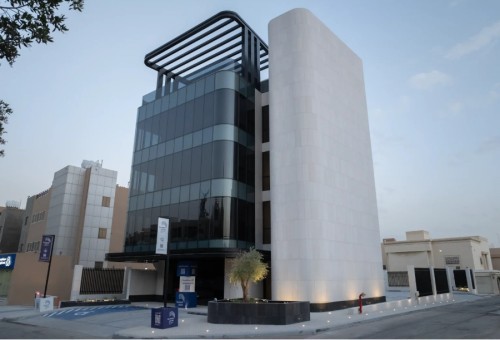 مبنى النموذجية للاعمال